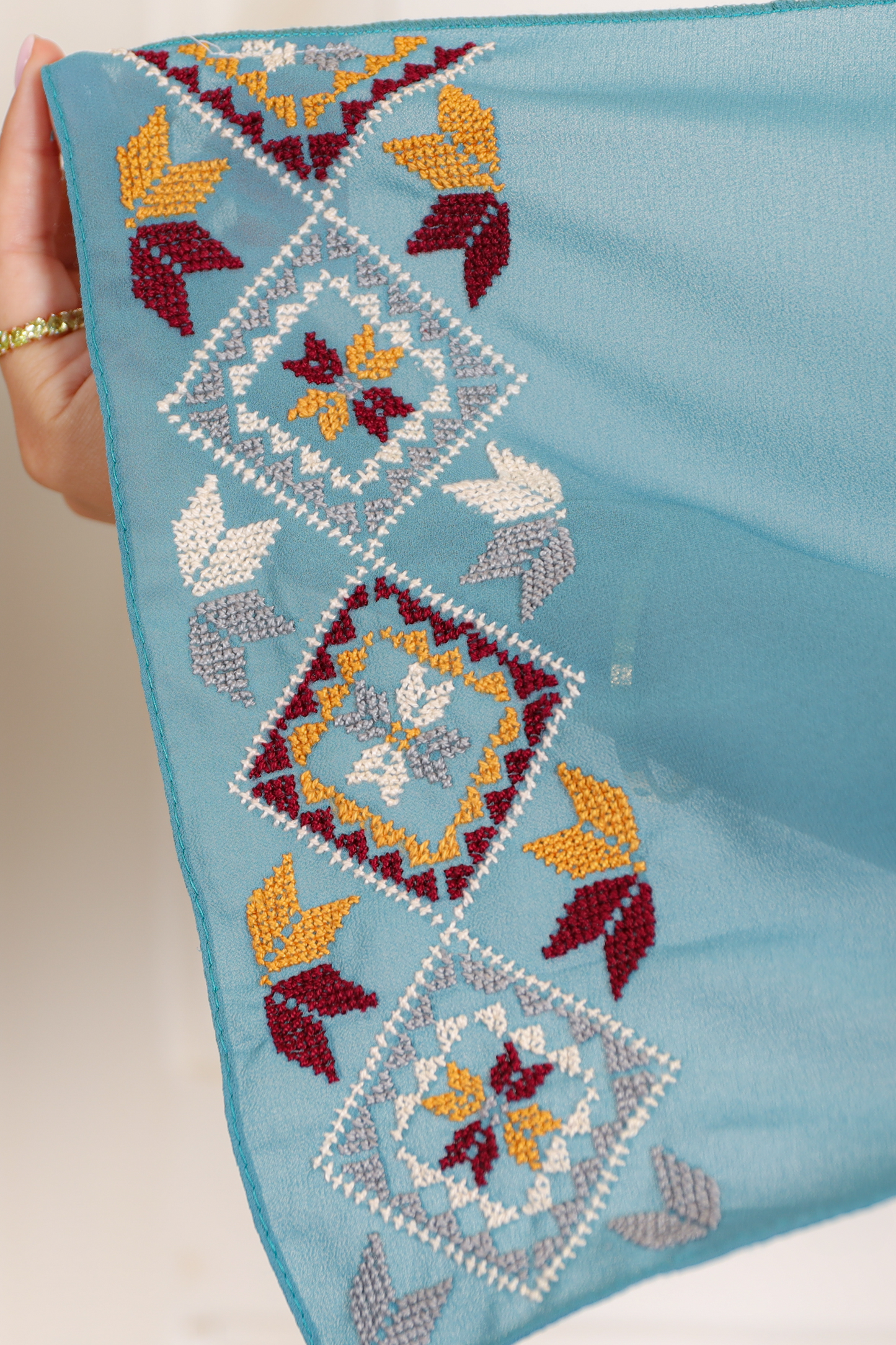 Sereen shawl