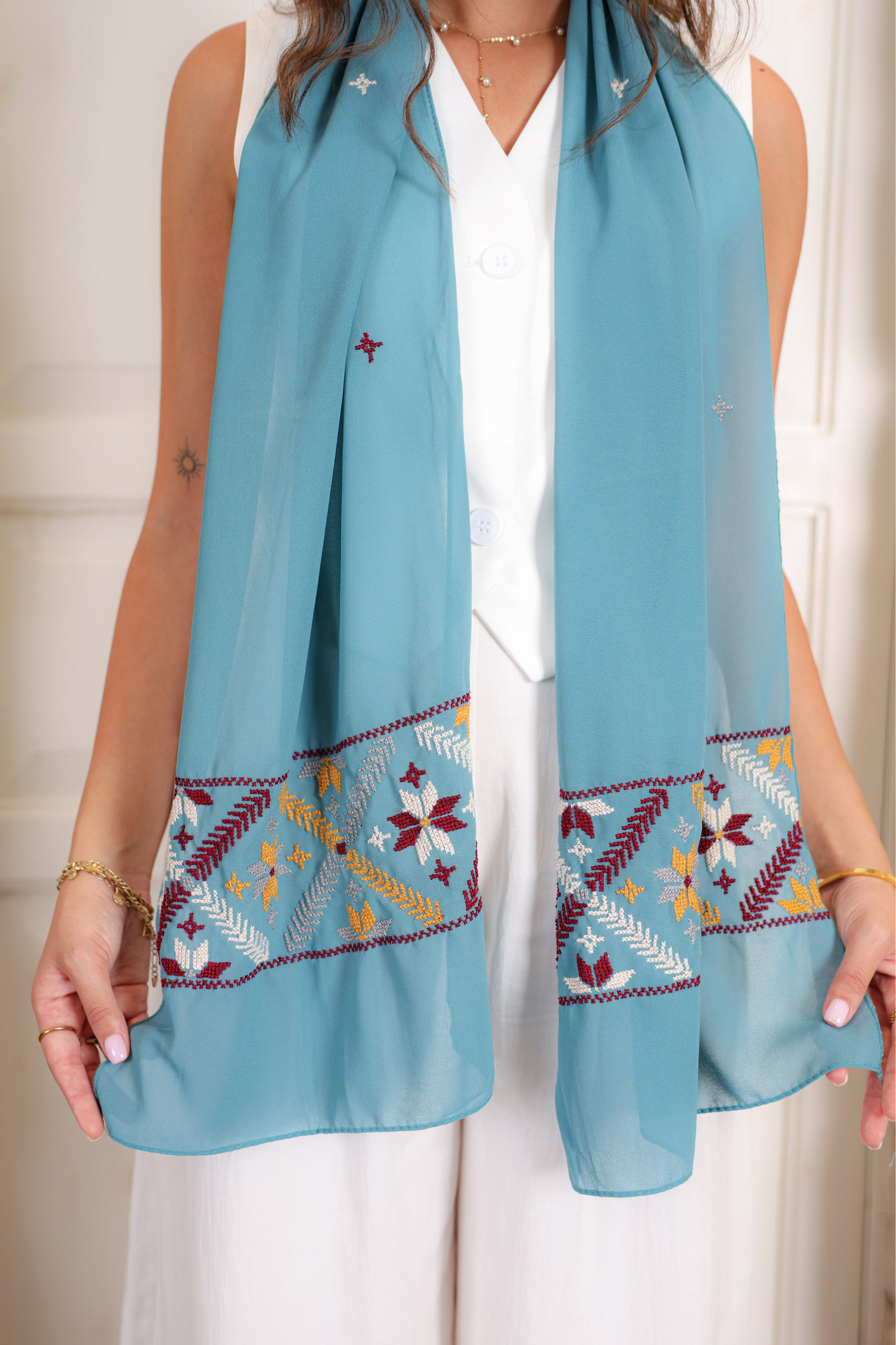 Mays Shawl