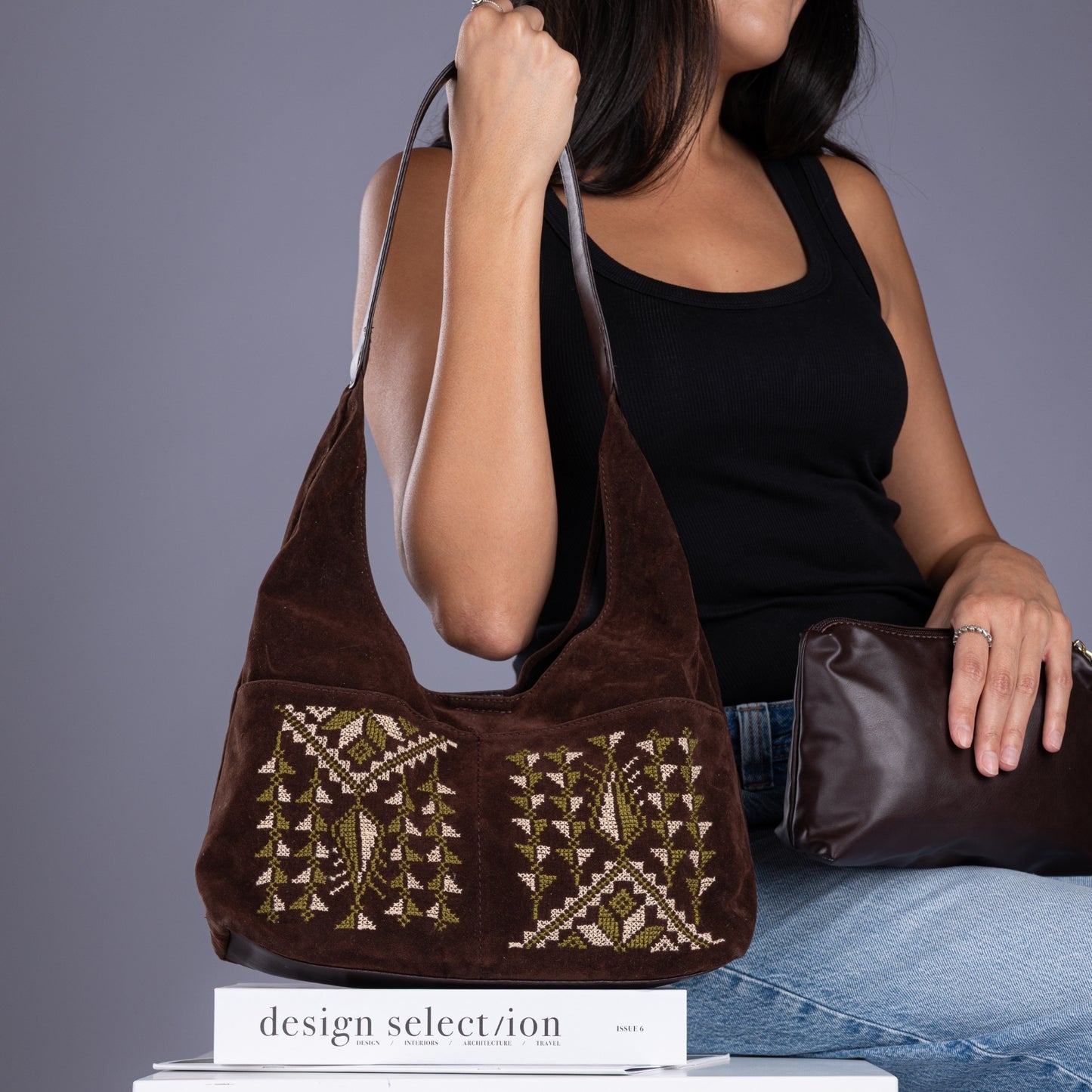 AZHAR handbag | جزدان أزهار