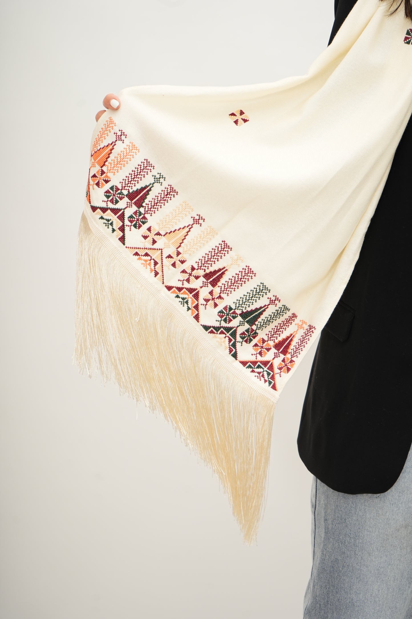 Ghosoun shawls