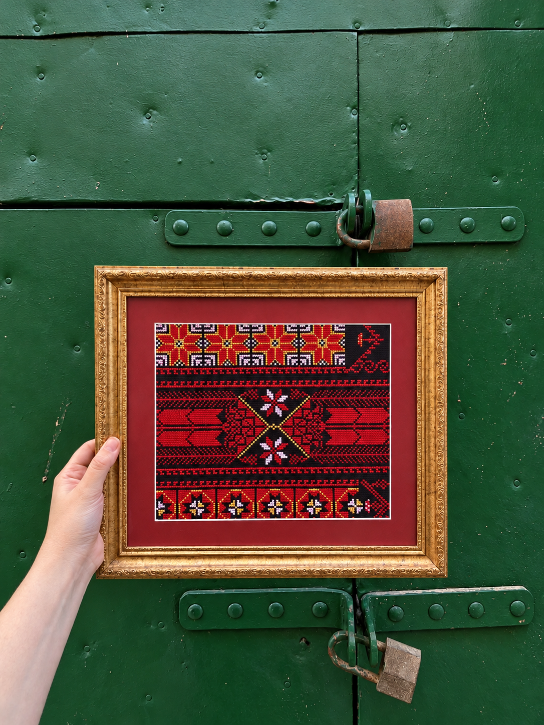 Ramallah Thobe | wall art